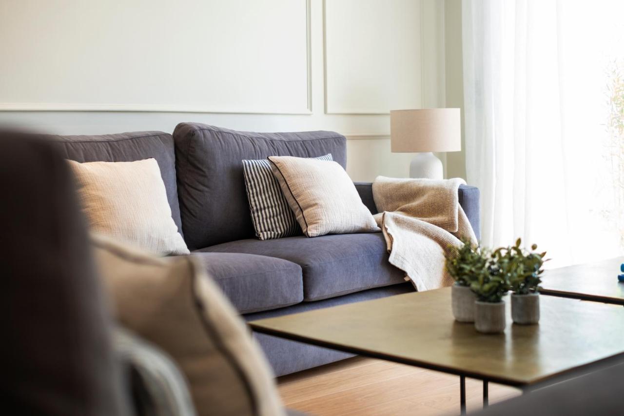 Apartamentos La Zagalilla マラガ エクステリア 写真
