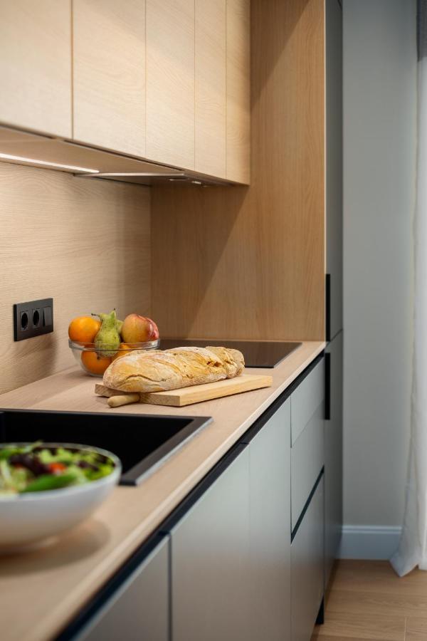 Apartamentos La Zagalilla マラガ エクステリア 写真
