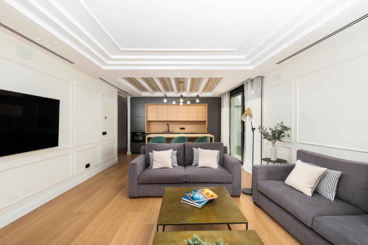 Apartamentos La Zagalilla マラガ エクステリア 写真