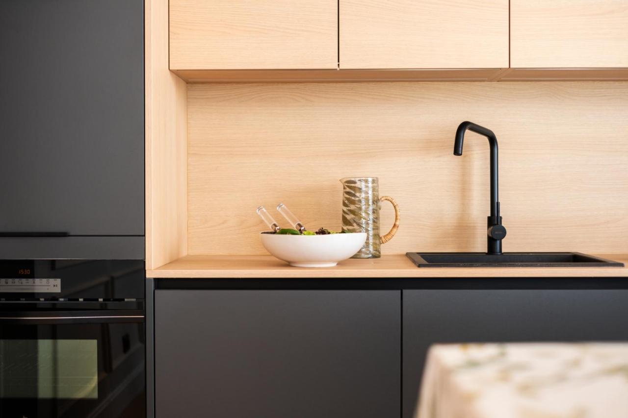 Apartamentos La Zagalilla マラガ エクステリア 写真