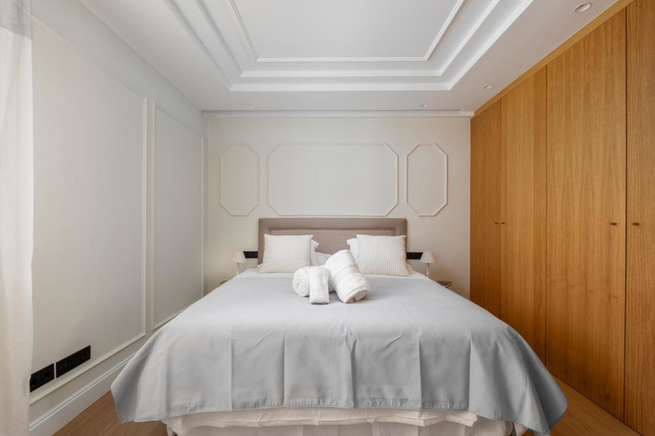 Apartamentos La Zagalilla マラガ エクステリア 写真